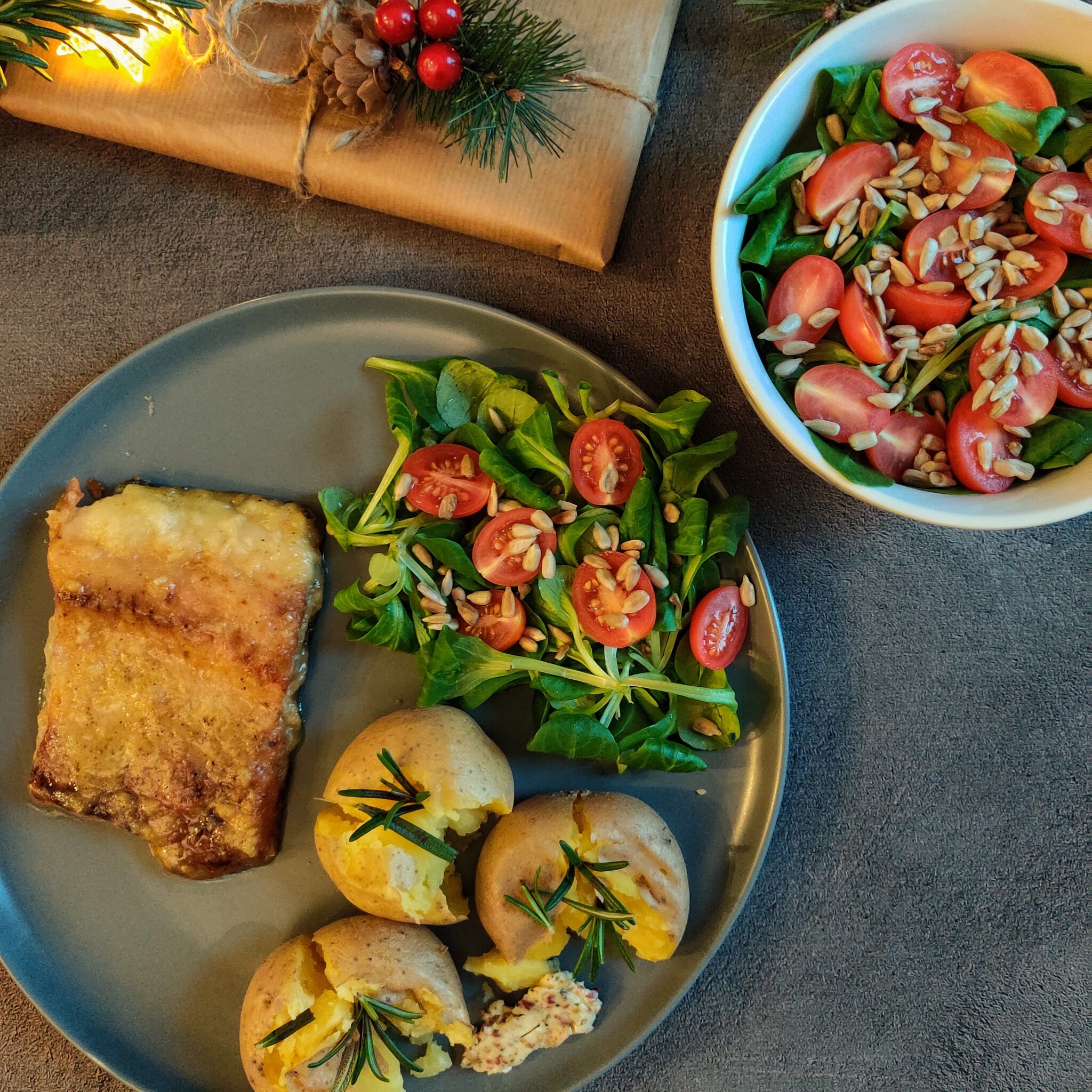 karp pieczony w sosie miodowo-musztardowym